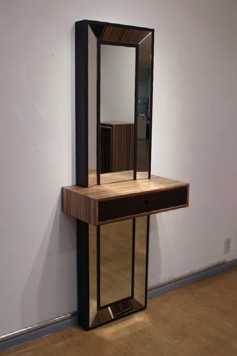 The Variation 2004