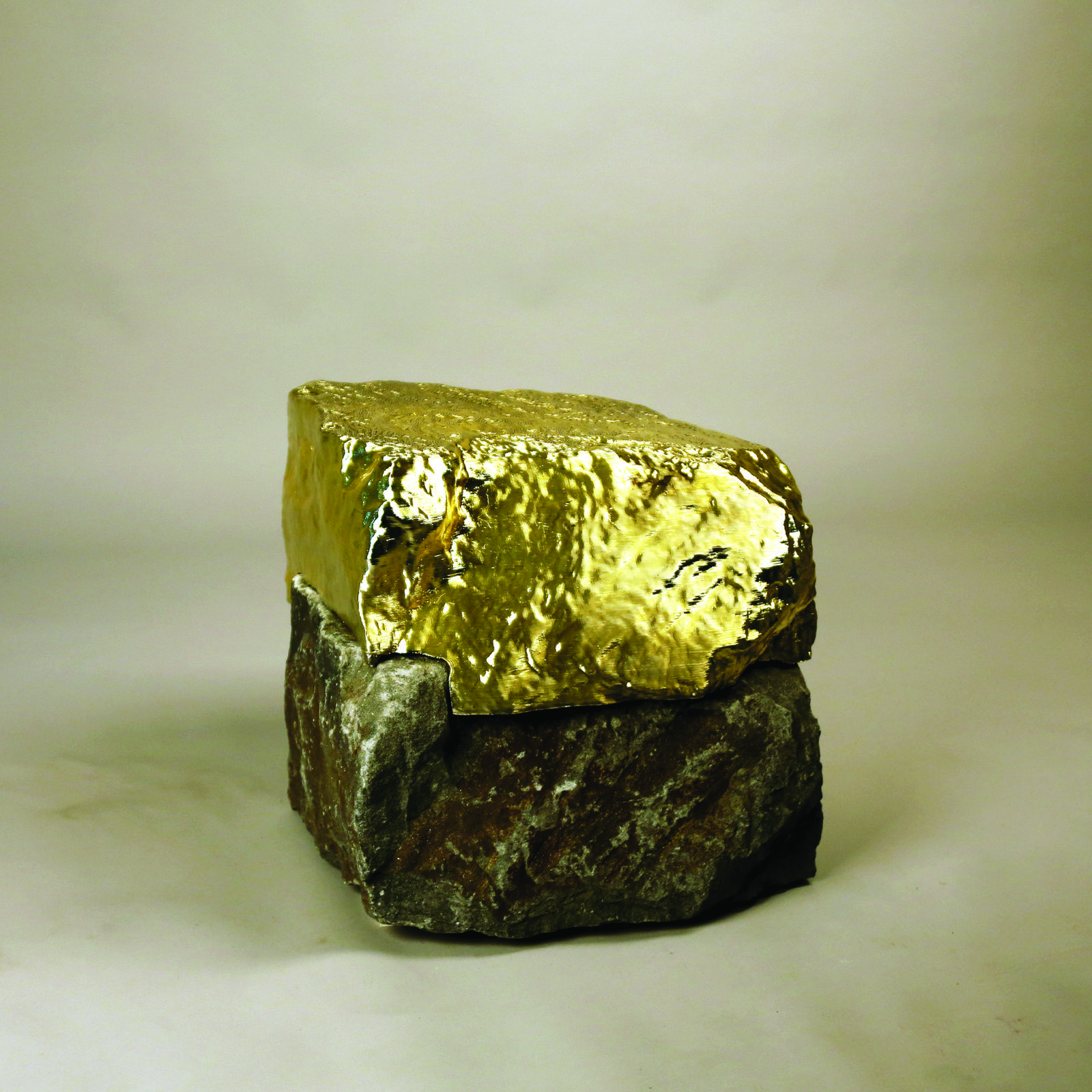 Gold Stool 01