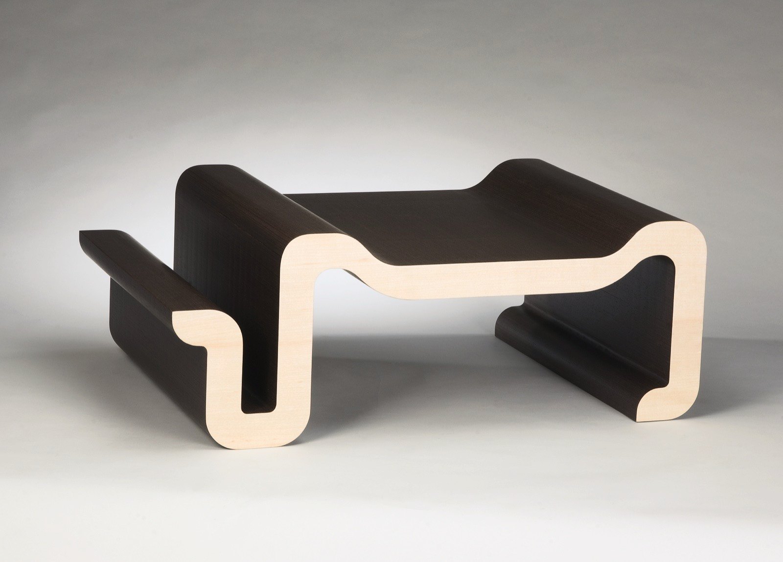 Snake Table