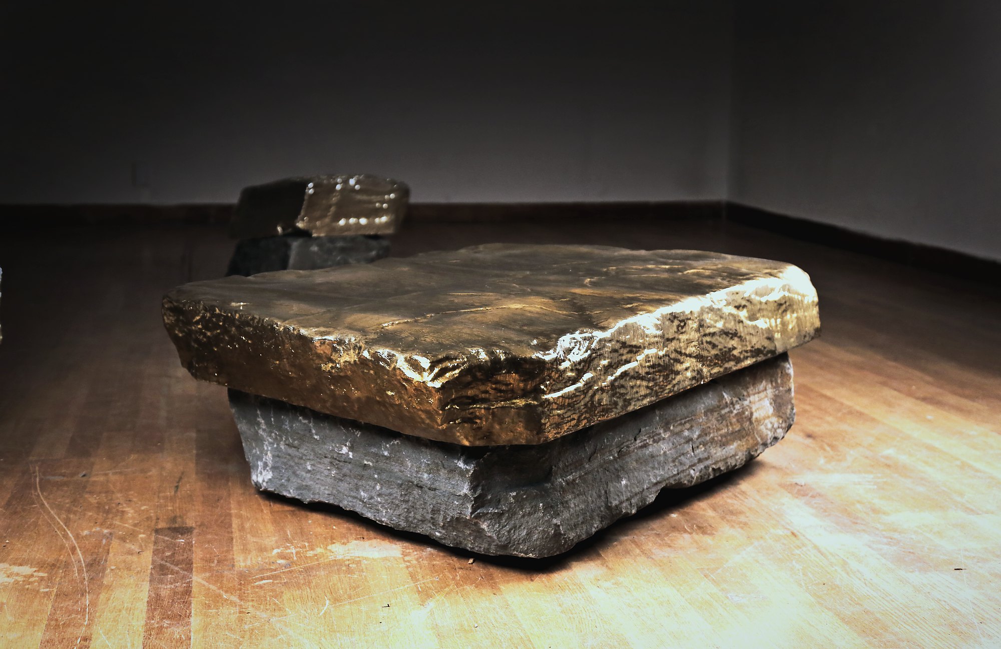 Gold Table