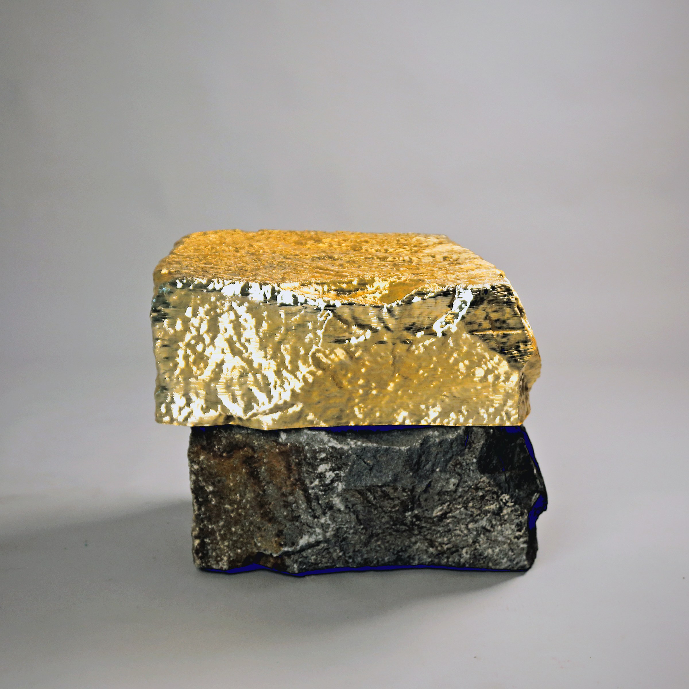 Gold Stool 04 — 작품 촬영